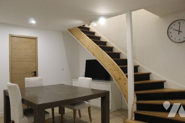 Sale - Apartment - GEX - 109 m² - 7 rooms - VTE 2025 / 022