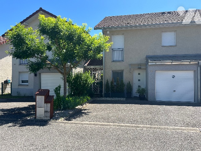 Maison 5 pièces 90 m² · à Saint-Genis-Pouilly · 90 m² · 580 000 €