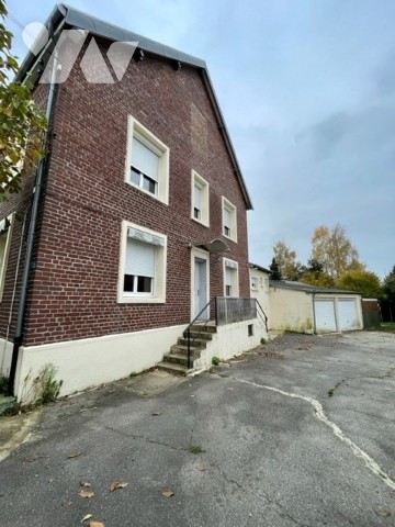 Maison 6 pièces 100 m² · à Condren · 100 m² · 120 000 €