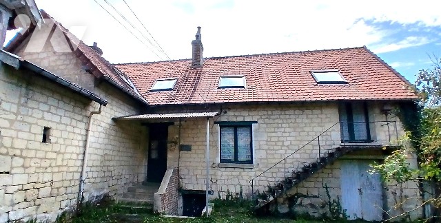 Maison 135m² — Bassoles-Aulers