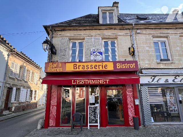 Immeuble 211m² — Vic-sur-Aisne