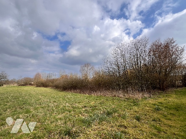 Terrain — Pontoise-lès-Noyon