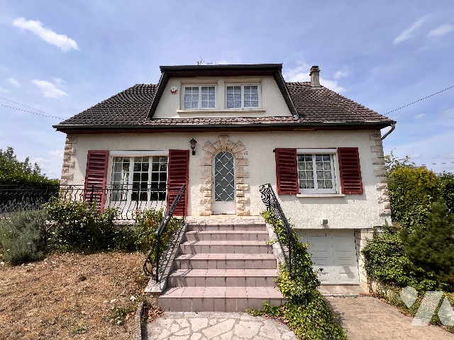 Maison 6 pièces 137 m² · à Soissons · 137,2 m² · 300 000 €