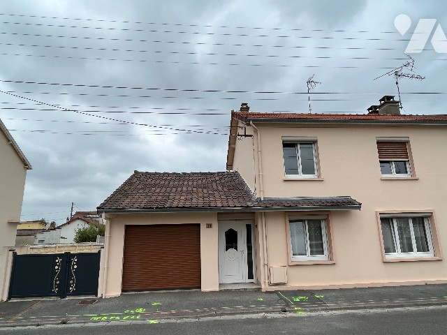 Vente - Maison / villa - LA FERE - 118 m² - 5 pièces - 1372