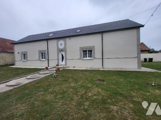 Maison 211m² — Versigny