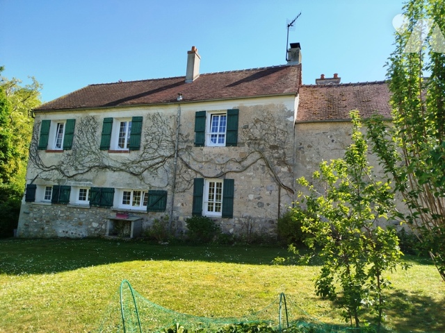 Maison 5 pièces 136 m² · à Croix-sur-Ourcq · 136 m² · 183 000 €