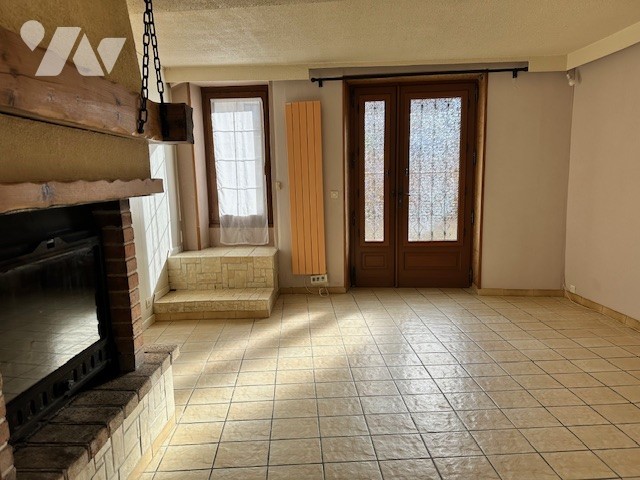 Maison 3 pièces 70 m² · à Étampes-sur-Marne · 70 m² · 99 000 €