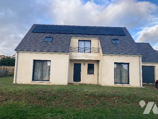 Maison 6 pièces 151 m² · à Saint-Quentin · 151 m² · 315 000 €