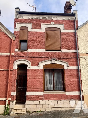 Maison 5 pièces 83 m² · à Saint-Quentin · 83 m² · 60 000 €
