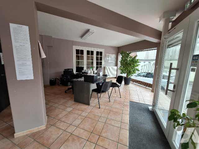 Immeuble 225 m² · à Hirson · 225 m² · 94 000 €