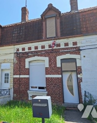 Maison 5 pièces 65 m² · à Étreux · 64,8 m² · 53 000 €