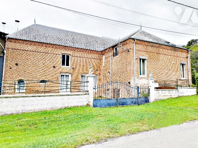 Maison 8 pièces 170 m² · à Beaumé · 170 m² · 258 000 €