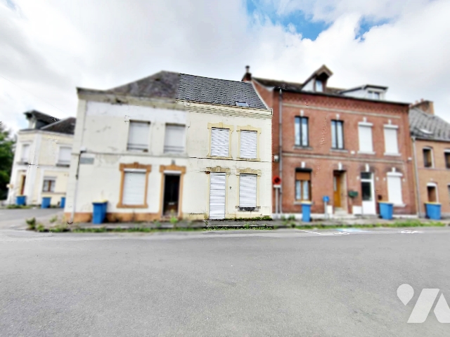 Maison 5 pièces 70 m² · à Hirson · 70 m² · 20 000 €