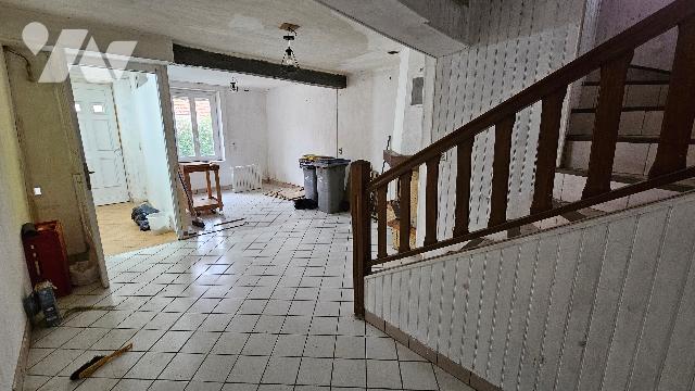 Maison 2 pièces 70 m² · à Brasles · 70 m² · 68 000 €