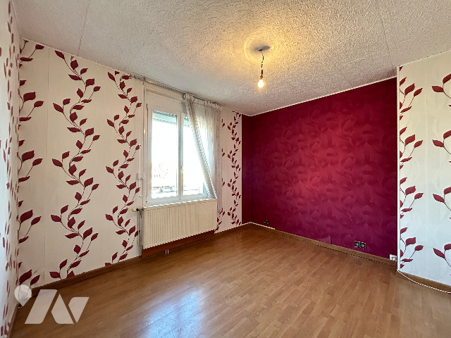 Maison 3 pièces 56 m² · à Saint-Quentin · 56 m² · 70 000 €