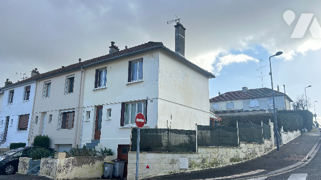 Maison 5 pièces 70 m² · à Harly · 70 m² · 80 000 €