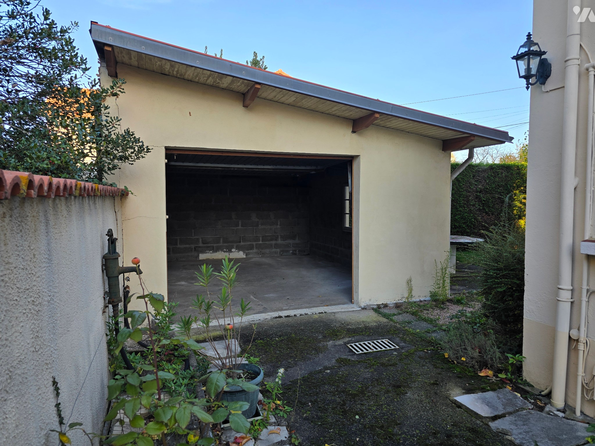 VENTE maison-CUSSET (03)