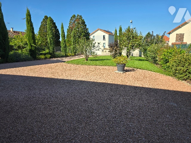 Vente - Maison / villa - BELLERIVE SUR ALLIER - 173 m² - 7 pièces - ON/2025/25