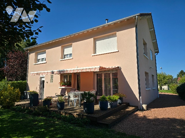 Vente - Maison / villa - BELLERIVE SUR ALLIER - 173 m² - 7 pièces - ON/2025/25