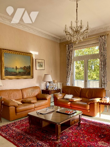 Appartement 5 pièces 130 m² · à Vichy · 130 m² · 235 000 €