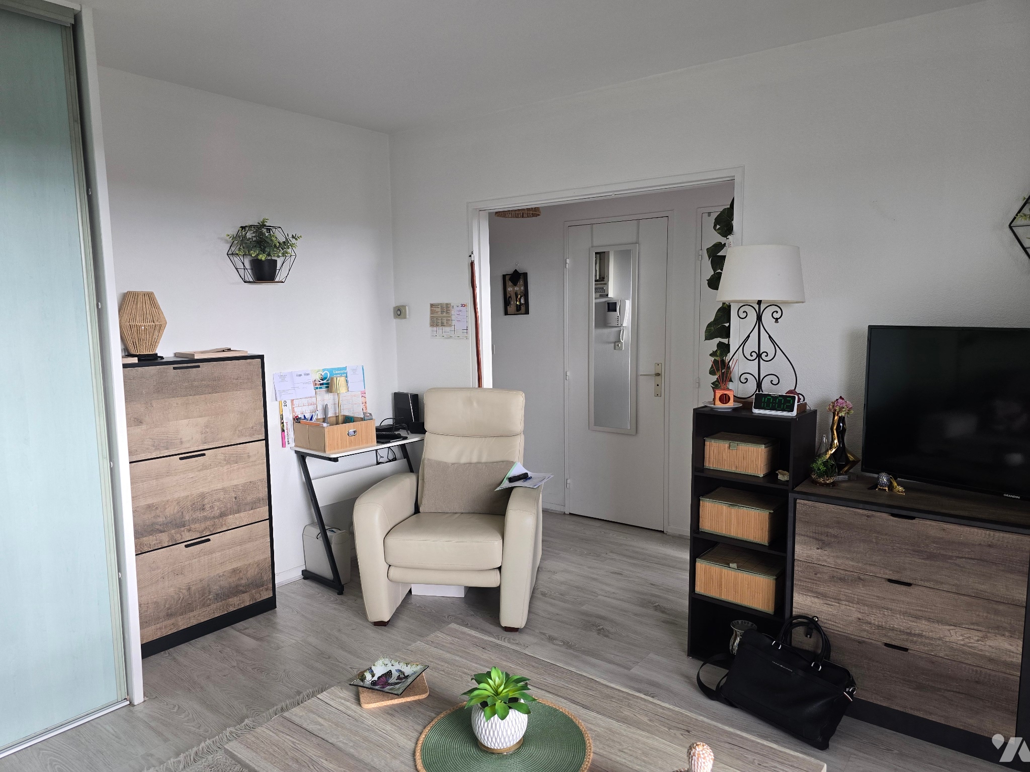 VENTE appartement-BELLERIVE SUR ALLIER (03)