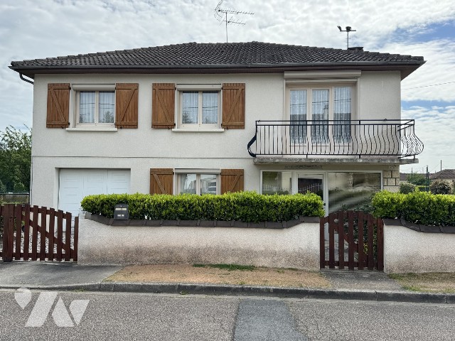 MAI 100m²