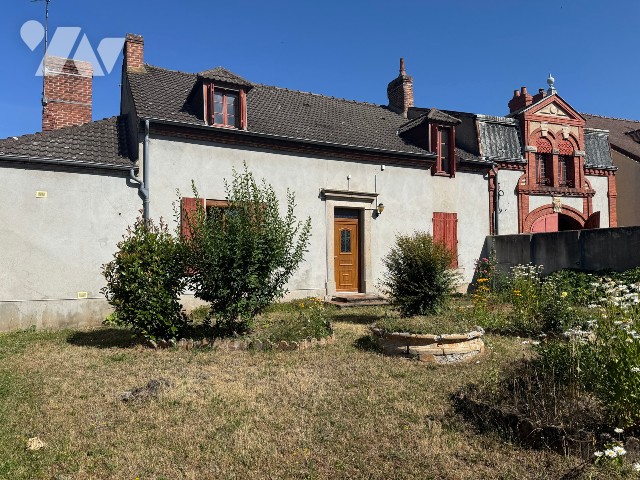 Maison 4 pièces 103 m² · à Commentry · 103 m² · 113 000 €