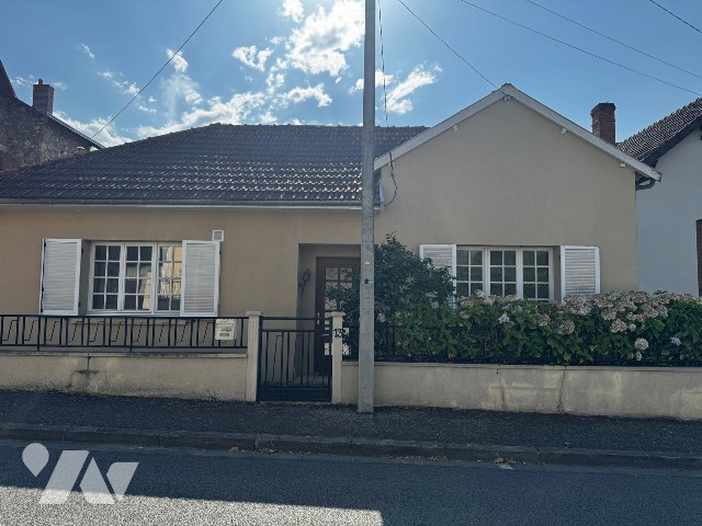 Maison 4 pièces 89 m² · à Commentry · 89 m² · 70 000 €