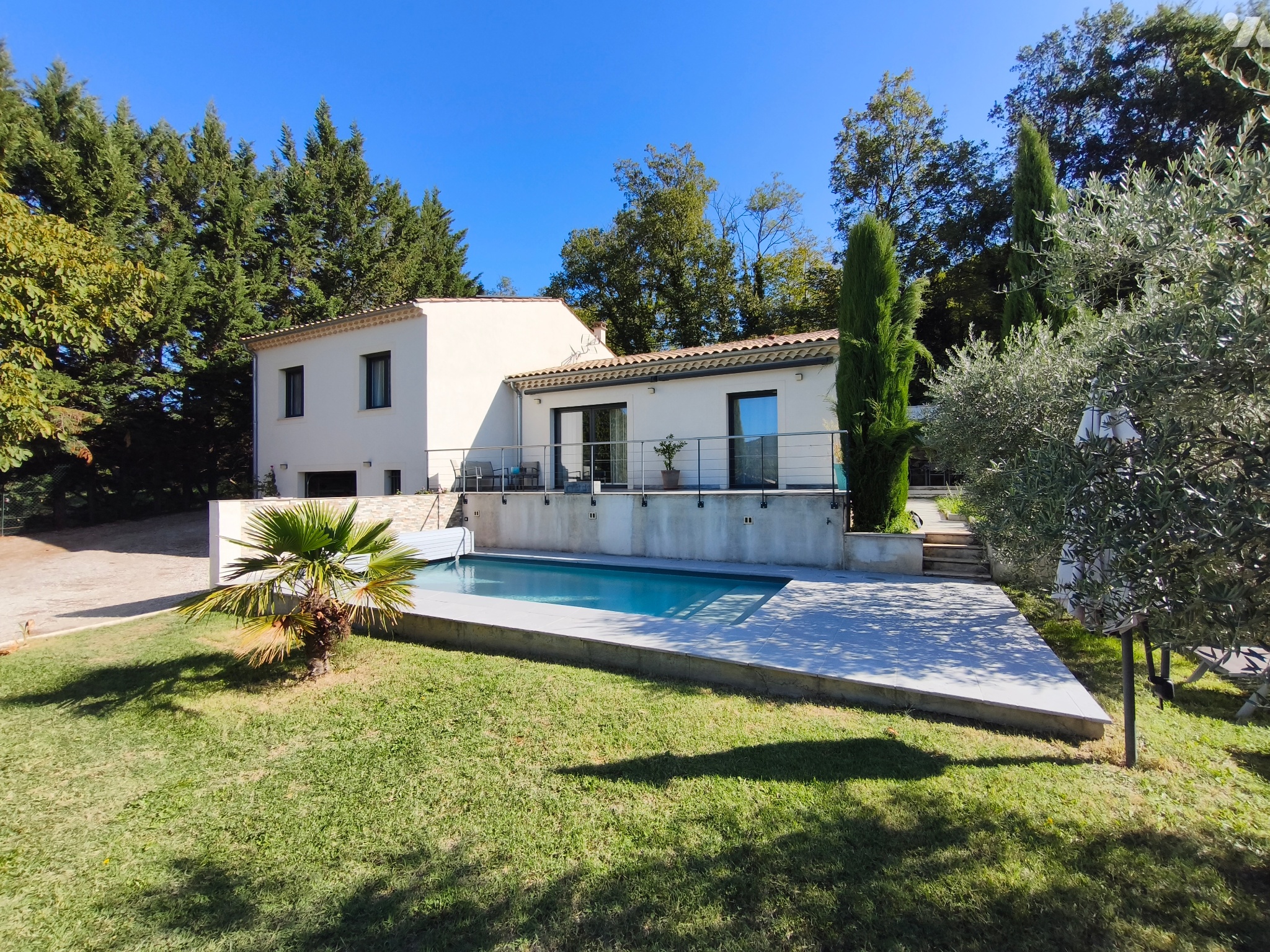 Maison 5 pièces 123 m² · à Volonne · 123 m² · 442 000 €