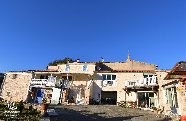 Vente - Maison - Saint-Étienne-les-Orgues - 220.00m² - 8 pièces - Ref : STE-EJD