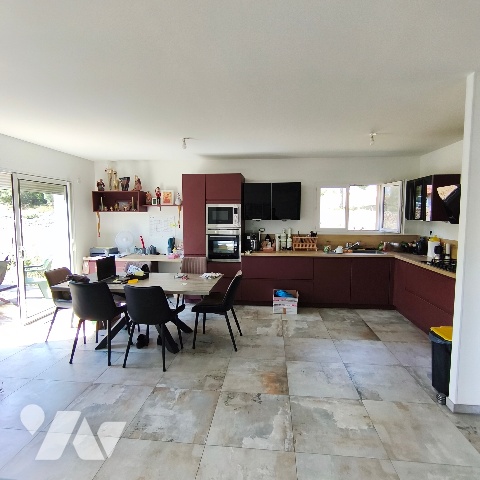 Vente - Maison / villa - ESPINASSES - 82 m² - 3 pièces - 003/MAISON ESPINASSES0825IN