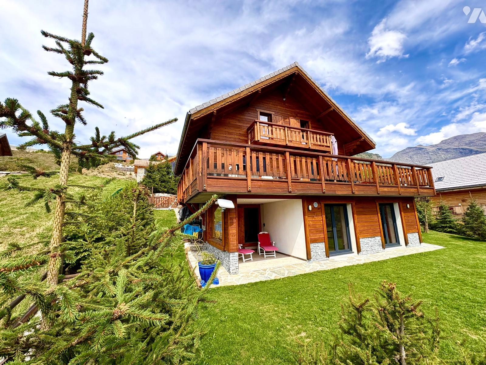Maison 6 pièces 257 m² · à Orcières · 257 m² · 1 190 000 €