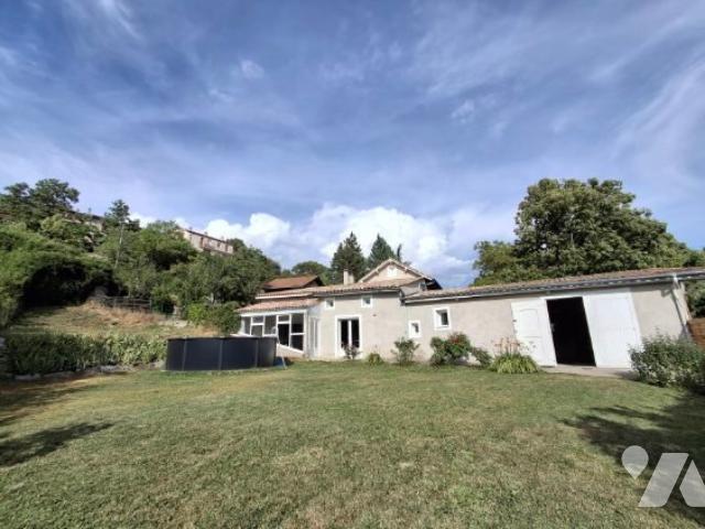 Maison 7 pièces 200 m² · à La Bâtie-Montsaléon · 200 m² · 450 000 €