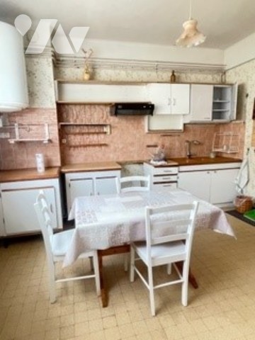 Appartement 3 pièces 86 m² · à Toulon · 86,2 m² · 160 000 €