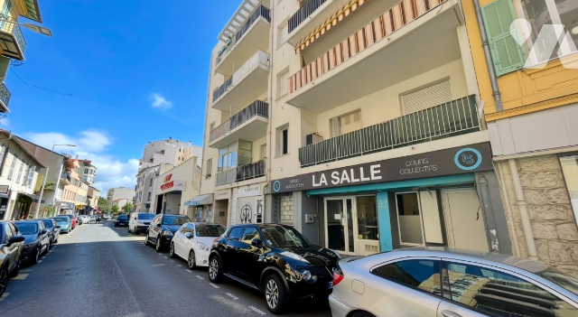 Immo Interactif - Apartment - NICE - 3 rooms - VNI - 25 - 2