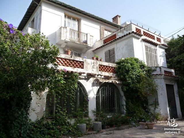 Vente aux Enchères - Maison - Antibes - 317.75m² - 8 pièces - Ref : 170806VAE007