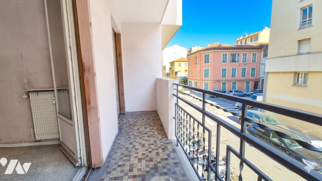 Appartement 4 pièces 94 m² · à Nice · 94 m² · 343 000 €
