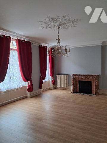 Appartement 5 pièces 171 m² · à Sedan · 171 m² · 200 000 €