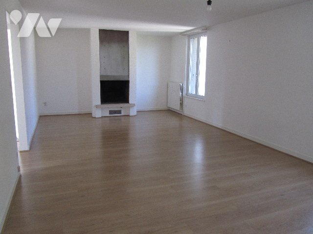 Location - Appartement - MACHAULT - 3 pièces - LOCATION MACHAULT