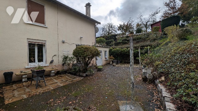 Vente - Maison / villa - LONGWE - 106 m² - 4 pièces - MA00518