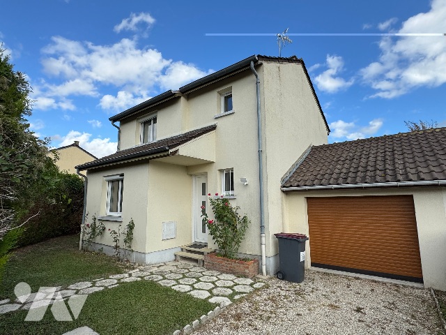 Vente - Maison / villa - ST PARRES AUX TERTRES - 80 m² - 4 pièces - M1097