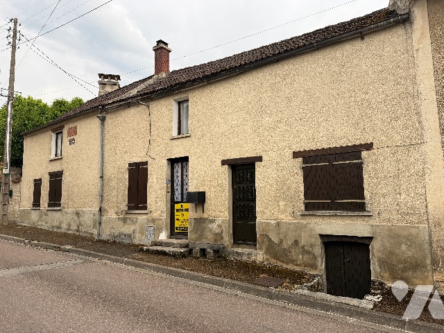 Maison 5 pièces 116 m² · à Mussy-sur-Seine · 116 m² · 30 000 €