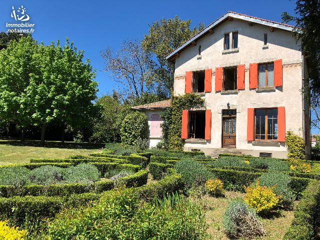 Vente - Maison - Saint-Denis - 257.00m² - 12 pièces - Ref : MA-5