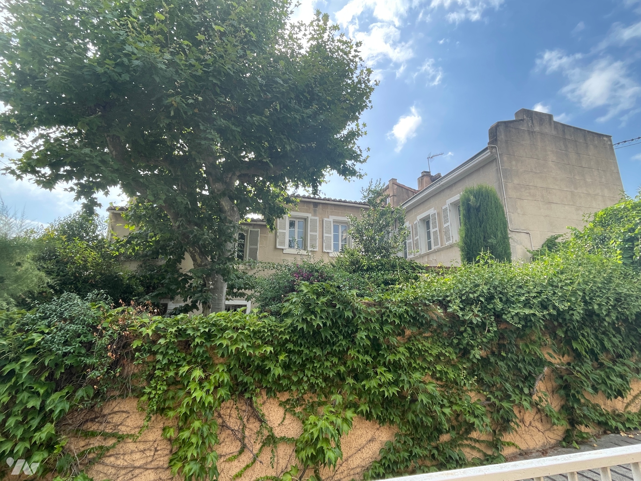 Maison 7 pièces 183 m² · à Marseille 12e Arrondissement · 182,6 m² · 832 000 €