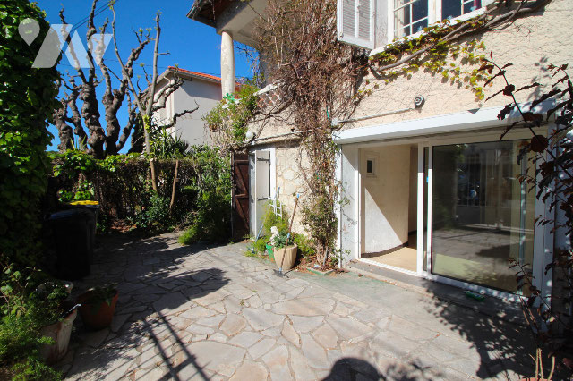 Maison 5 pièces 130 m² · à Marseille 9e Arrondissement · 130 m² · 459 000 €