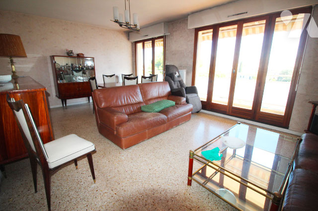 Appartement 5 pièces 102 m² · à Marseille 8e Arrondissement · 102 m² · 365 000 €