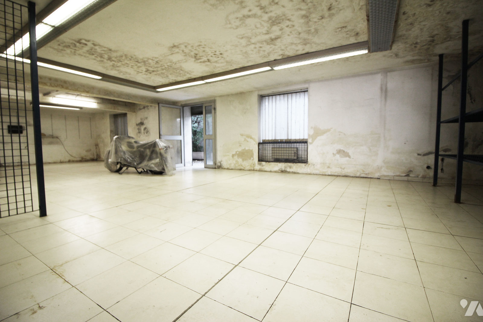 Lac 250 m² Marseille 10e Arrondissement · 250 m² · 380 000 €