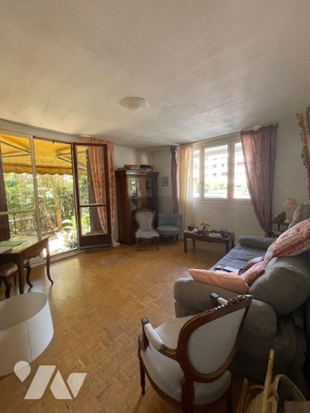 Appartement 1 pièce 43 m² · à Marseille 12e Arrondissement · 43 m² · 130 000 €