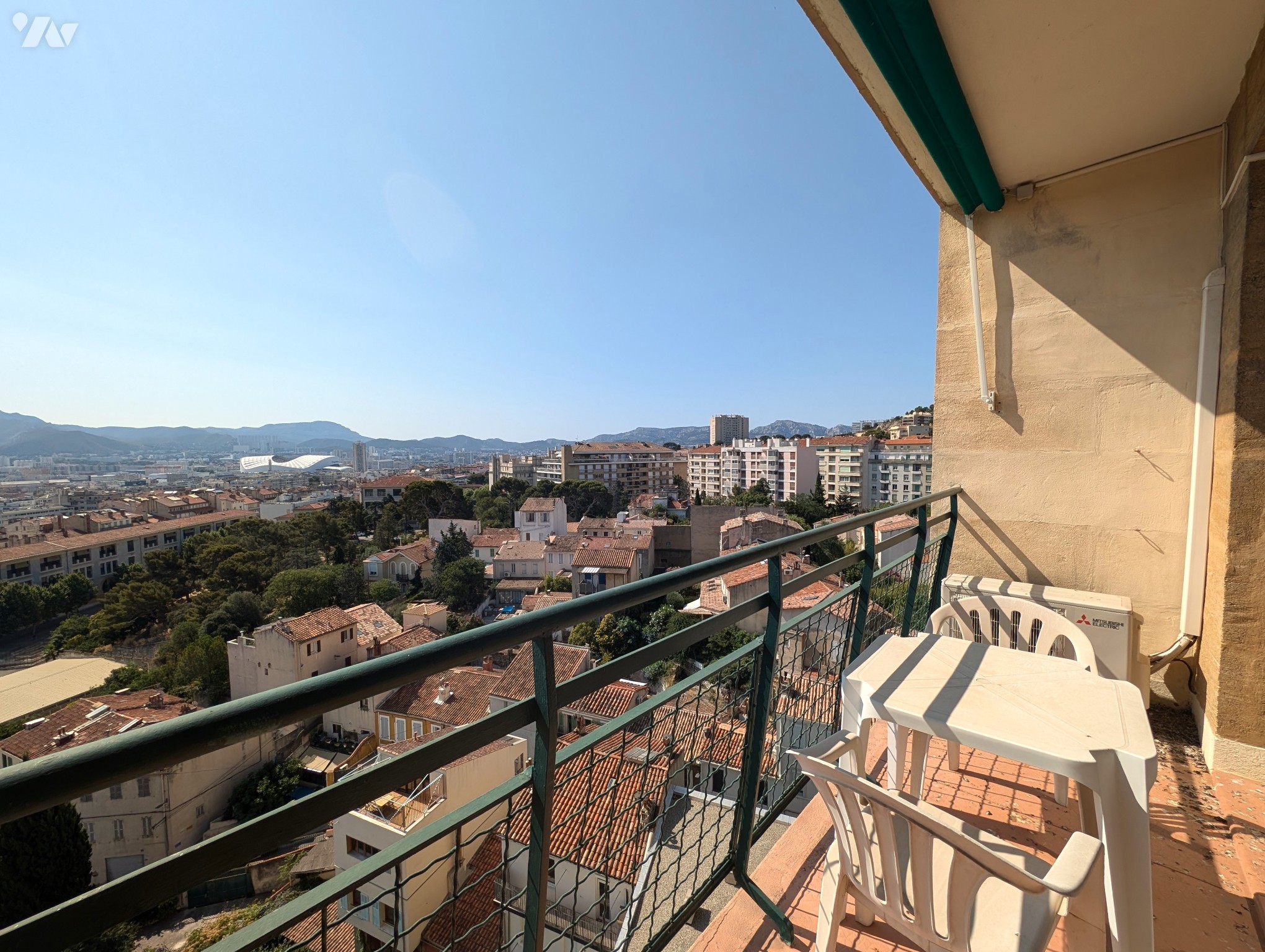 Appartement 3 pièces 67 m² · à Marseille 6e Arrondissement · 66,6 m² · 310 000 €
