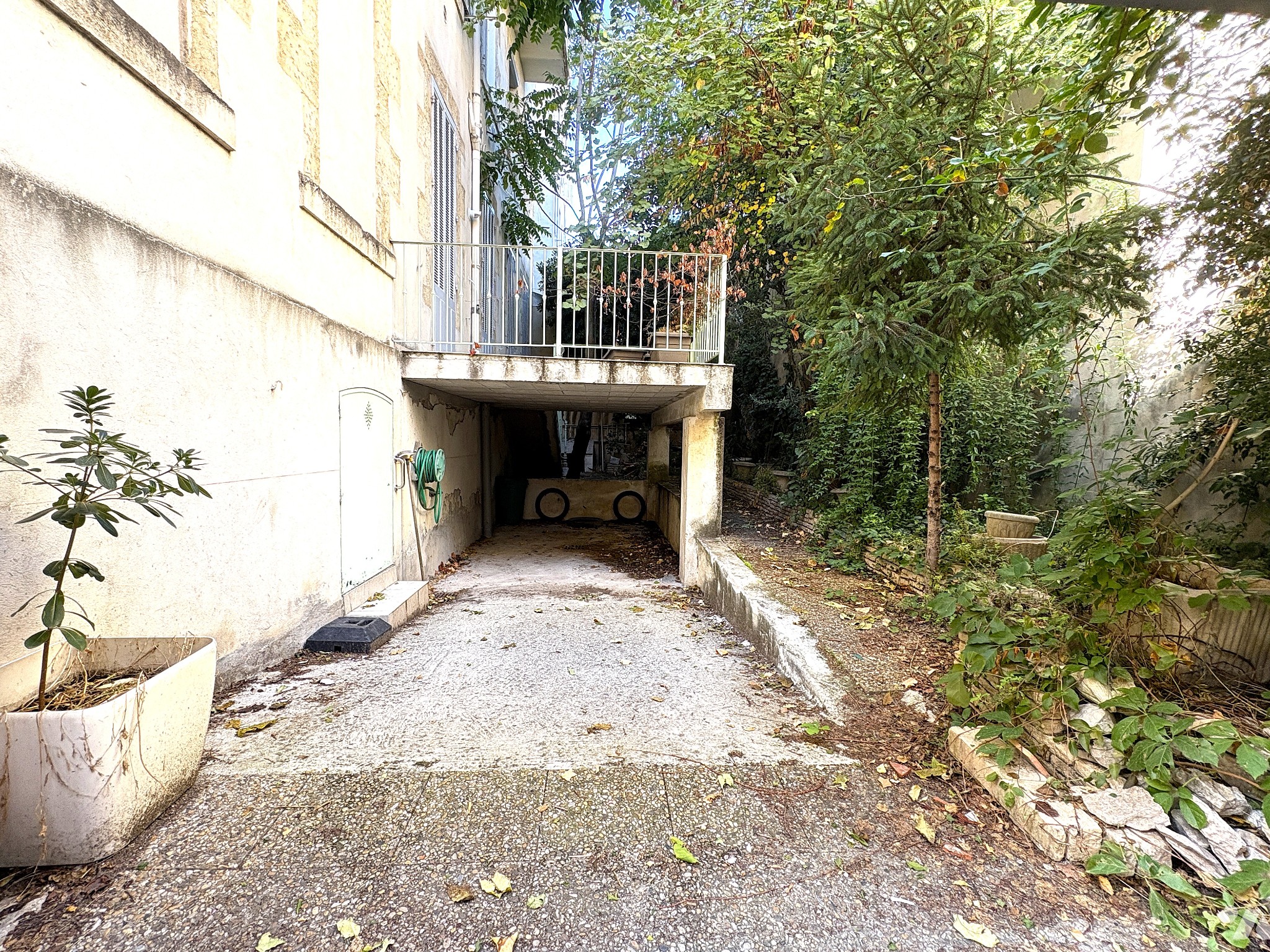 Appartement 7 pièces 180 m² · à Marseille 6e Arrondissement · 180 m² · 590 000 €